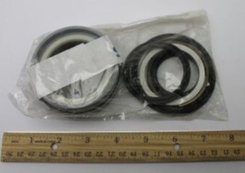 226381 / 226381Gt Oem Genie Seal Kit - Outrigger Cylinder, Gs2669Rt